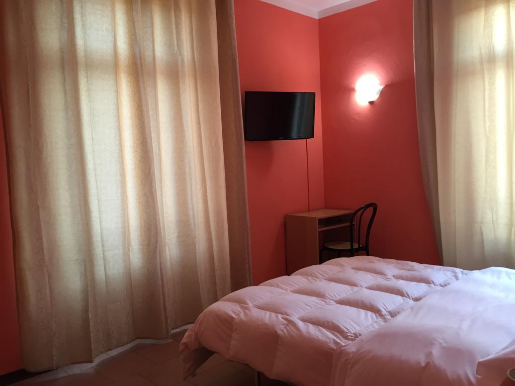 Al 182 Hotel Fornaci di Barga Kamer foto